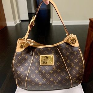 Louis Vuitton Galliera PM Monogram Bag